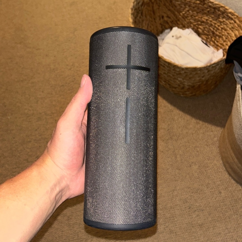 Jbl Ue boom 3